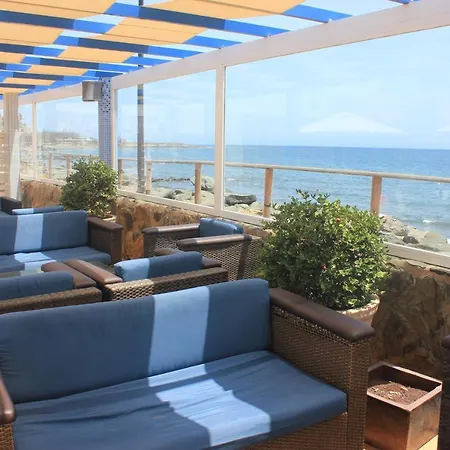 Privado En Bahia Feliz