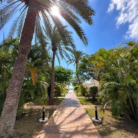 Privado En Bahia Feliz Playa Del Aguila (Las Palmas)